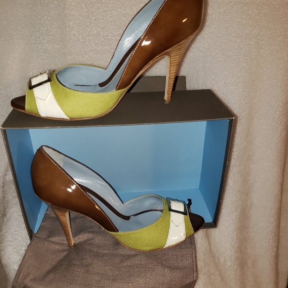 Lambertson Truex Patent leather open toe pump new - Picture 2 of 4